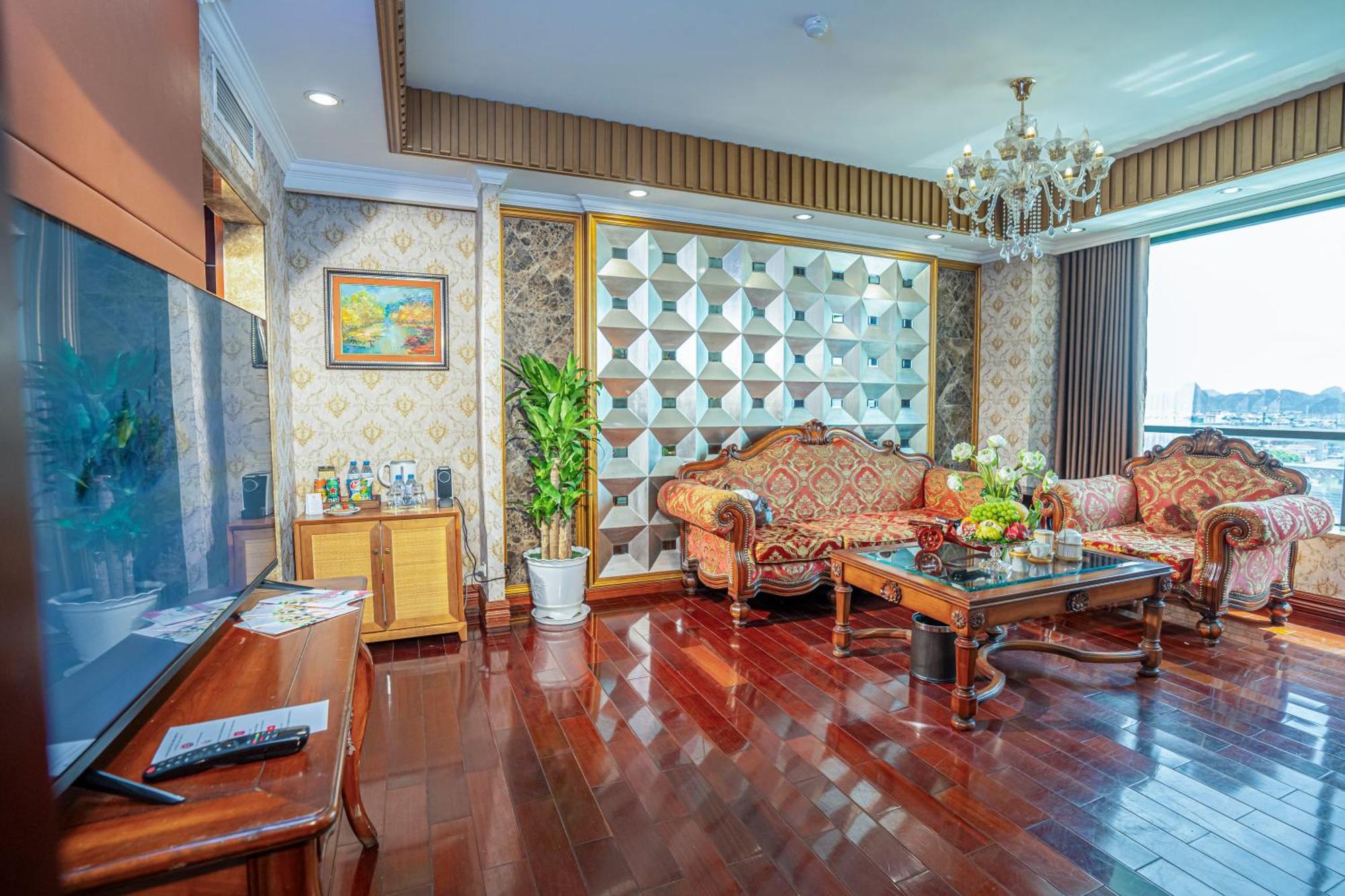 The Vissai Hotel Ninh Binh Exterior photo