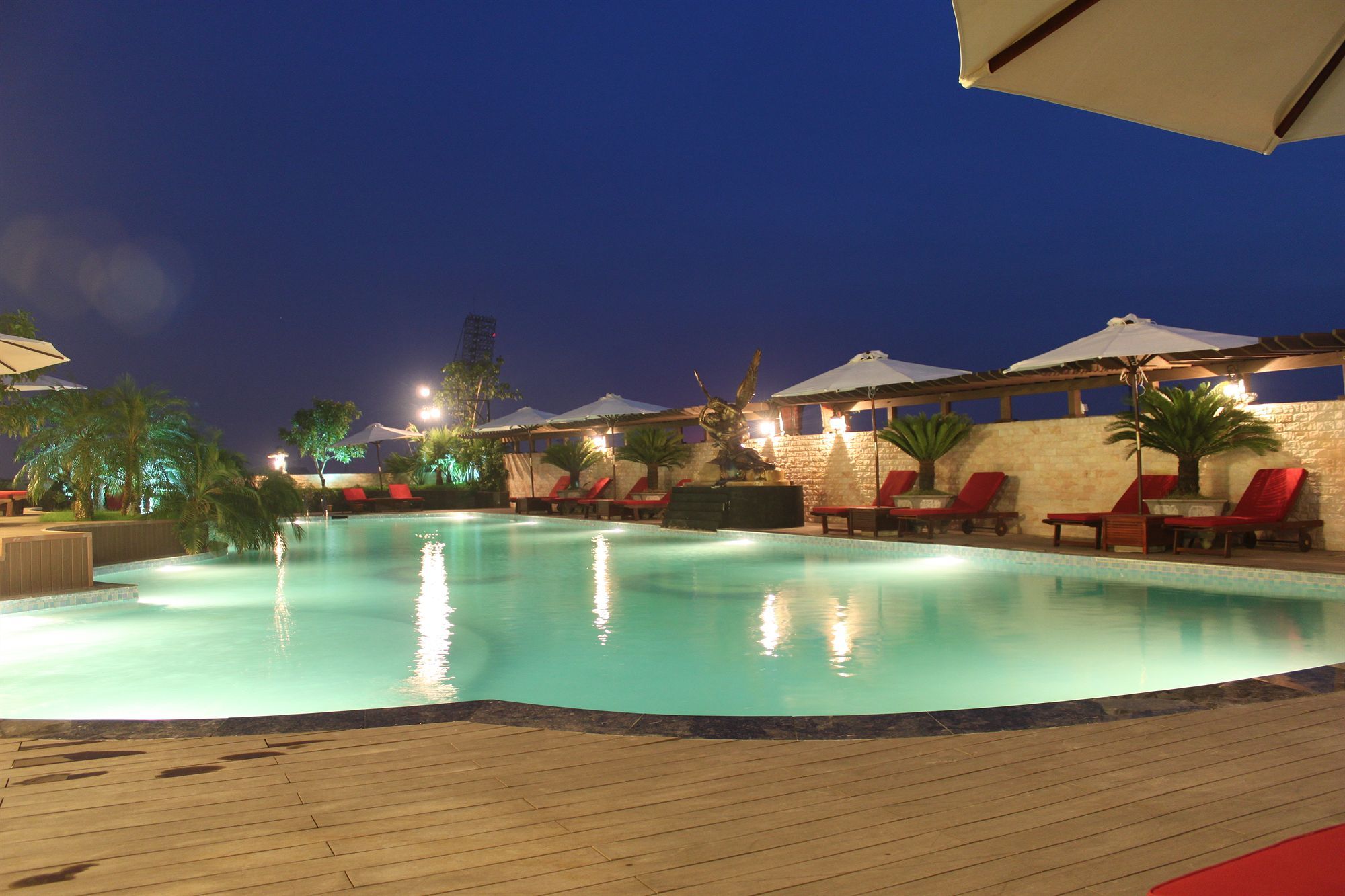 The Vissai Hotel Ninh Binh Exterior photo
